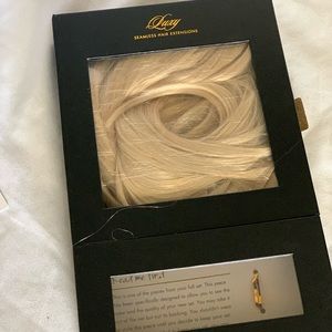 Luxy platinum blonde seamless 20” hair extensions